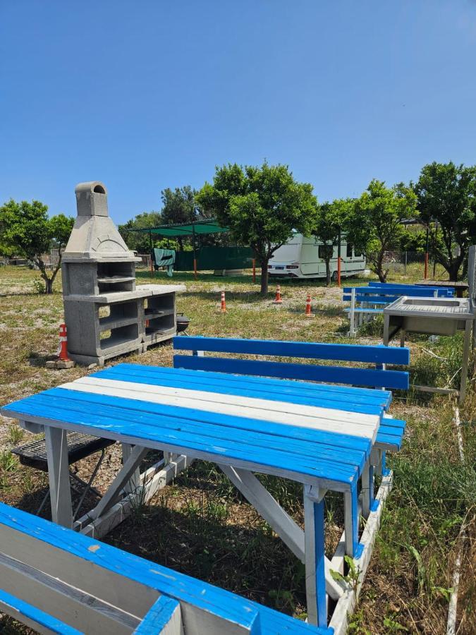 Orange Beach Camp Белдиби Екстериор снимка