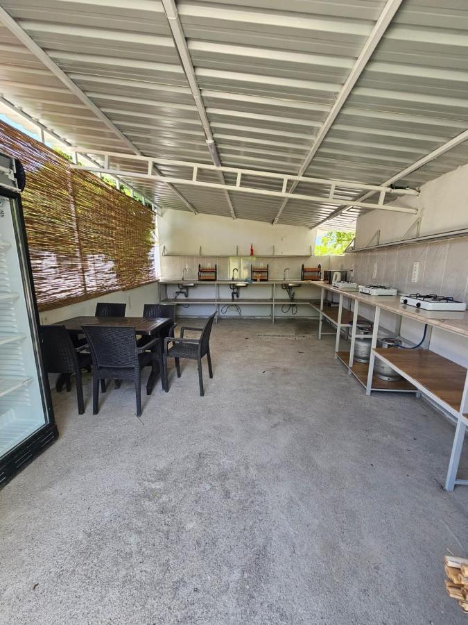 Orange Beach Camp Белдиби Екстериор снимка